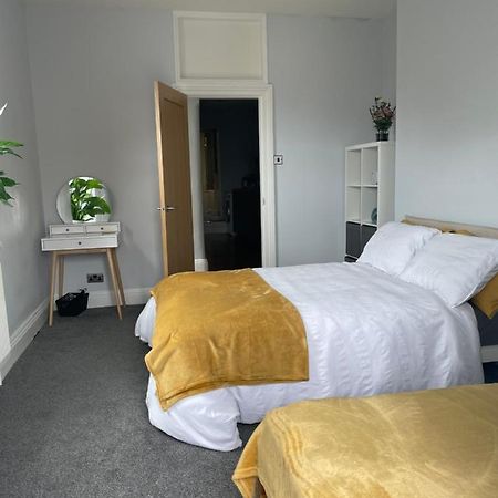 Great 2 Bedroom Flat Plymouth Extérieur photo
