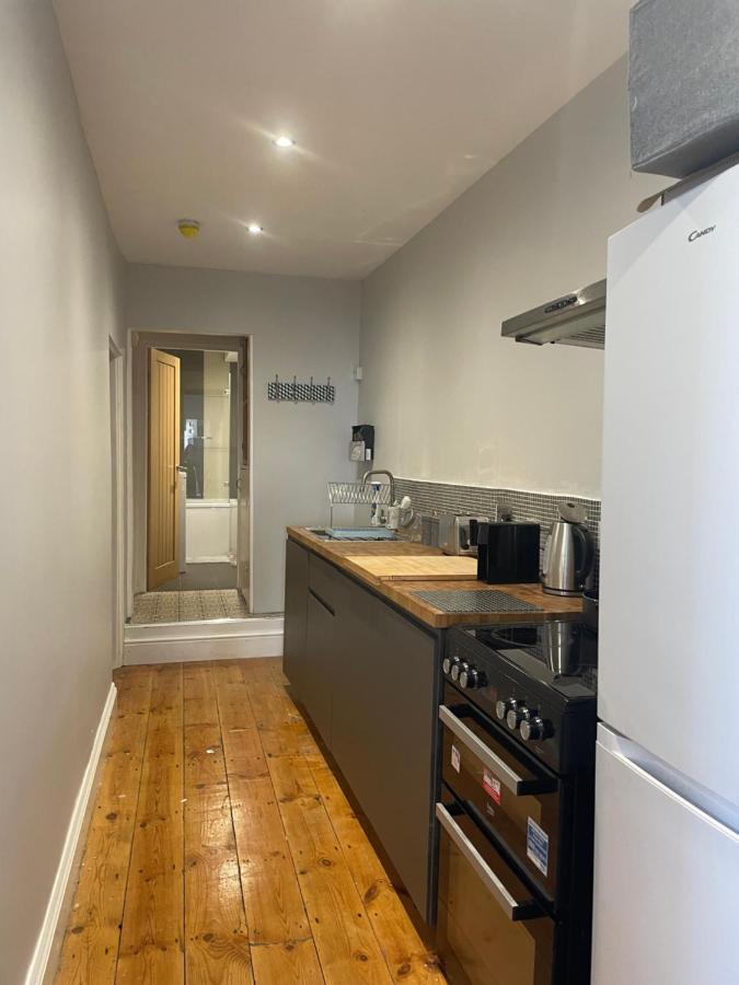 Great 2 Bedroom Flat Plymouth Extérieur photo